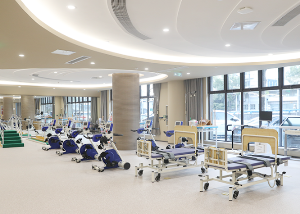 上海高级护理院价钱,护理院一个月多少钱？